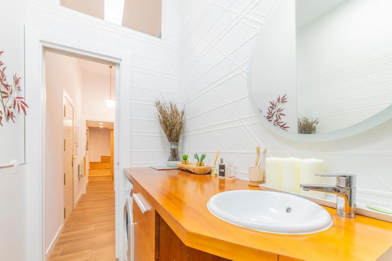 Bonito Apartamento En Chueca Мадрид Экстерьер фото
