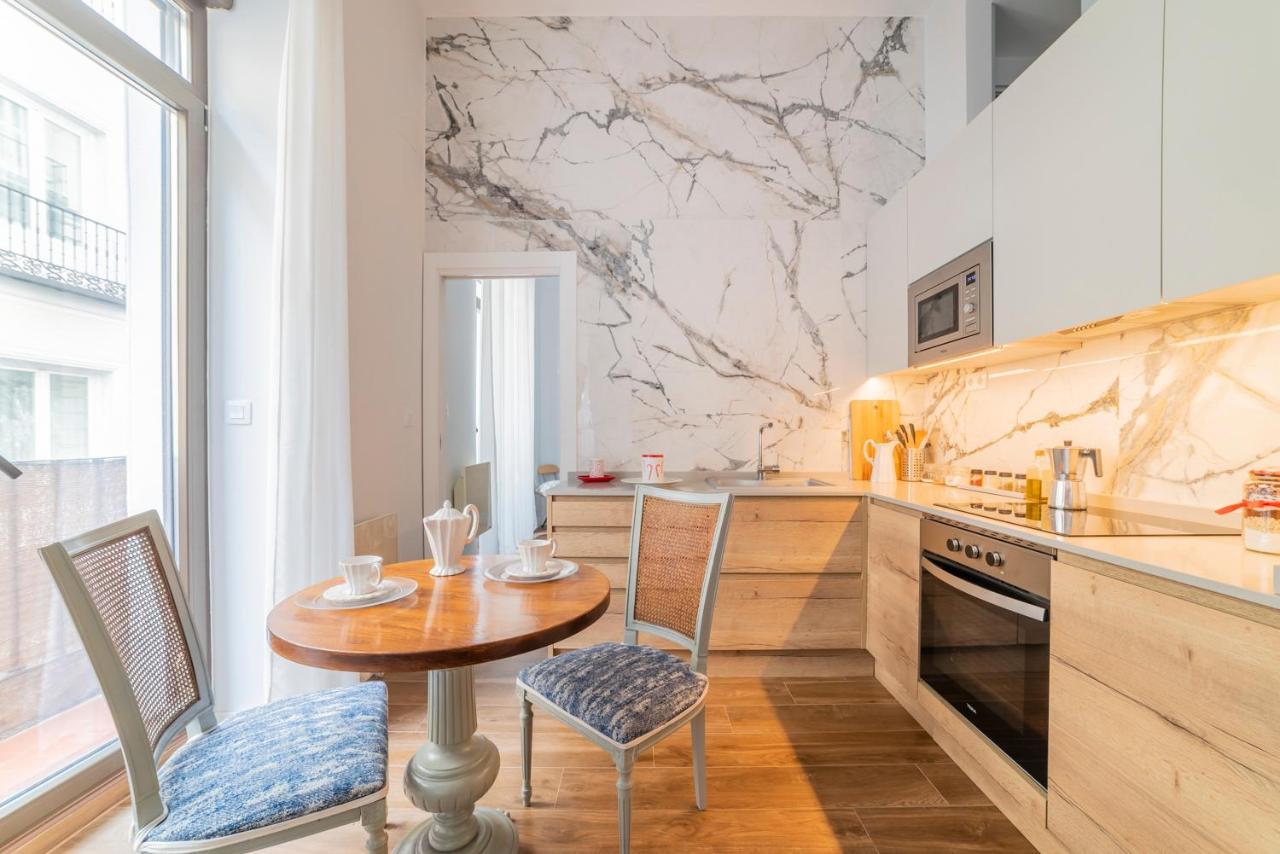 Bonito Apartamento En Chueca Мадрид Экстерьер фото